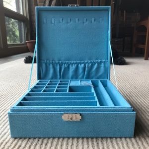 Blue jewelry box